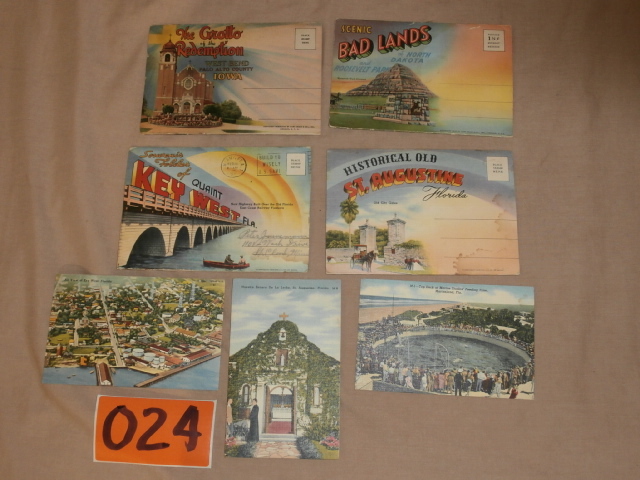 lot 24 image: Group of Vintage Post Cards