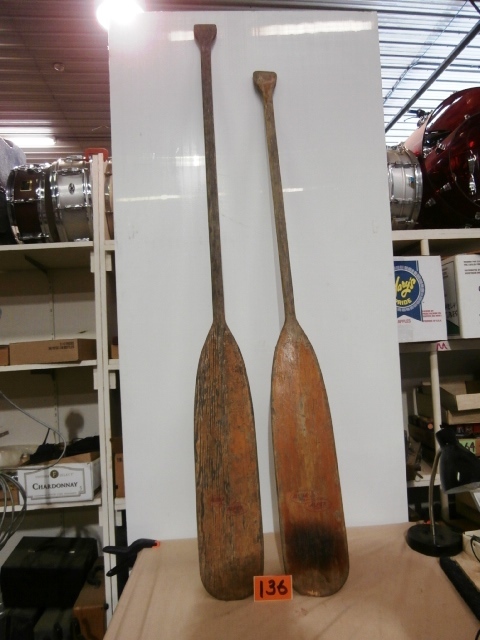lot 136 image: Pair of Vintage Aluma-Craft ALPEX Canoe Paddles