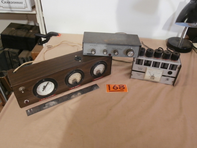 lot 168 image: Three Pieces of Vintage Electronics