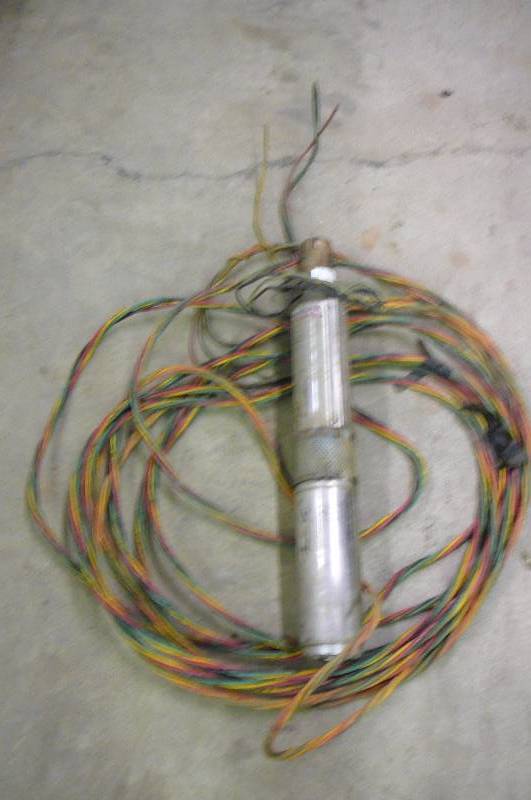 lot 23 image: Franklin Electric Submersible