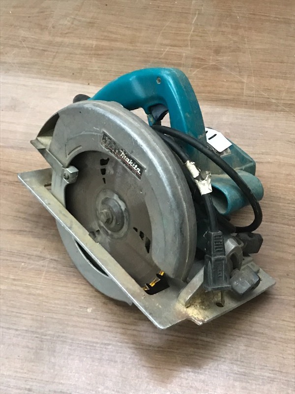 lot 41 image: Makita Circular Saw