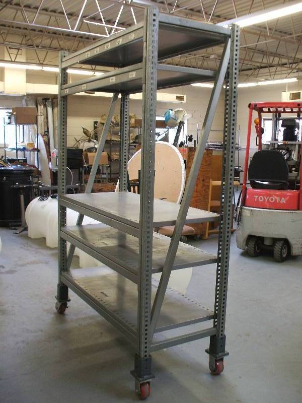 lot 626 image: ROLLING INDUSTRIAL RACK