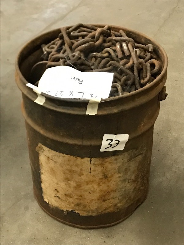 Bucket Of Loader Tire Chains