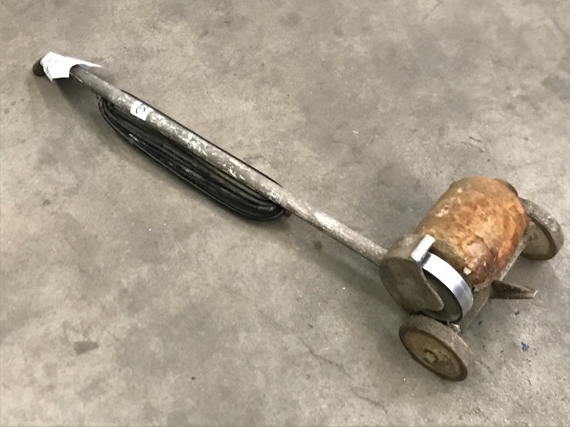 Antique Tire Spinner