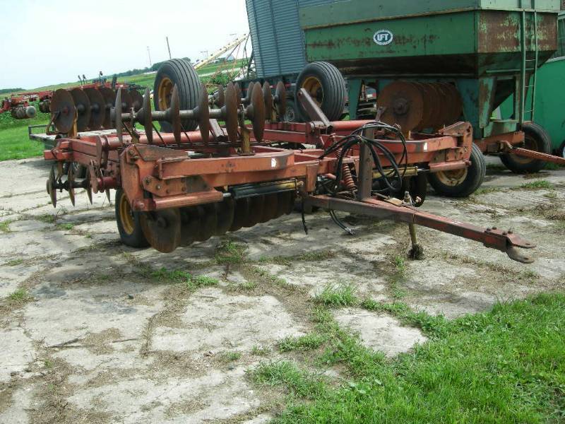 lot 7 image: Kewanee 1000 Disc