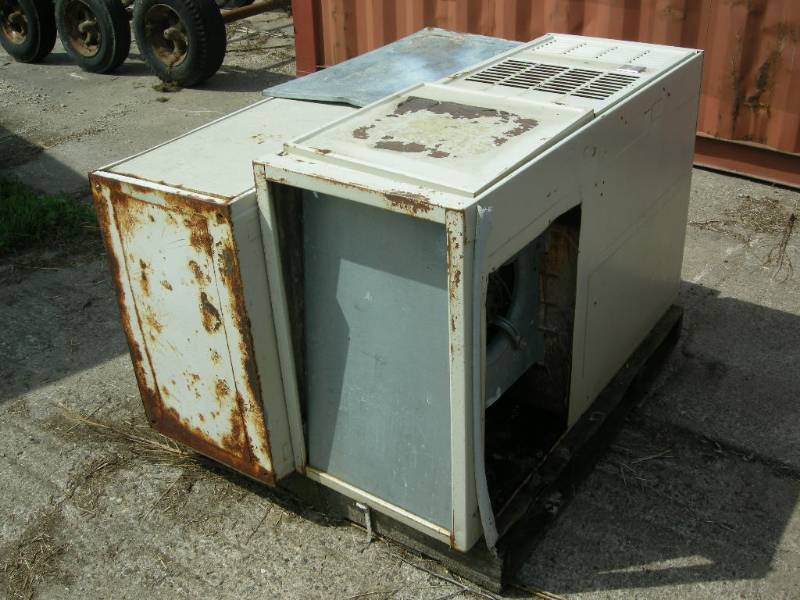 lot 26 image: Lennox-Bryant Furnaces
