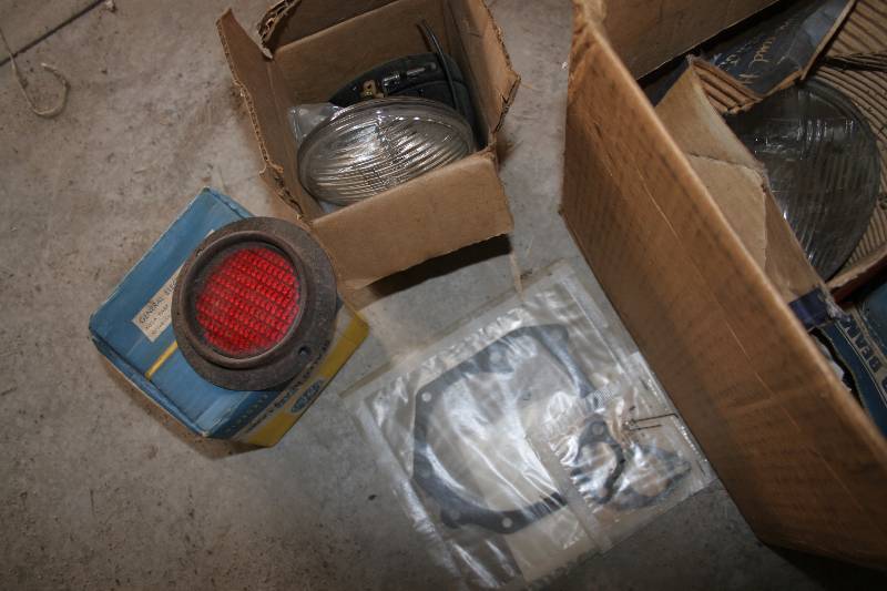 lot 8 image: John Deere Tractor Parts