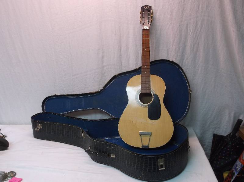 Guitar