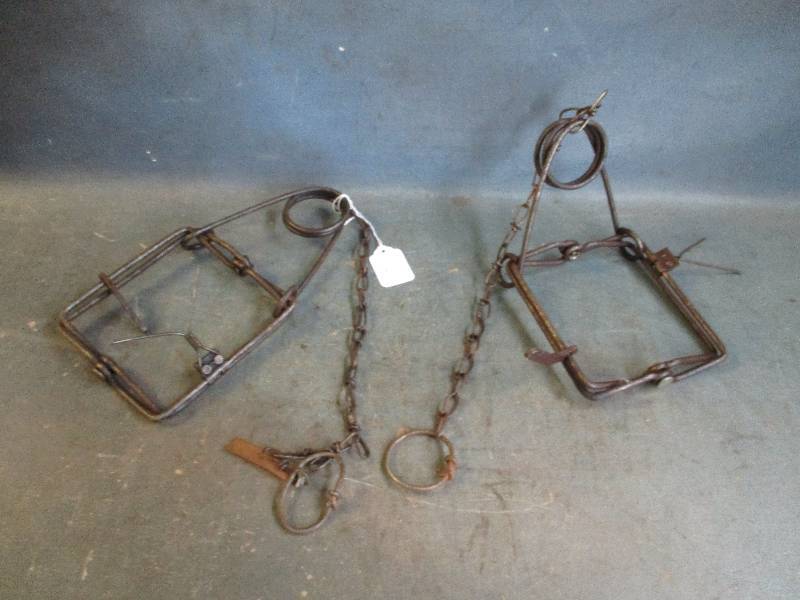 lot 21 image: Standard Body Grip Trap