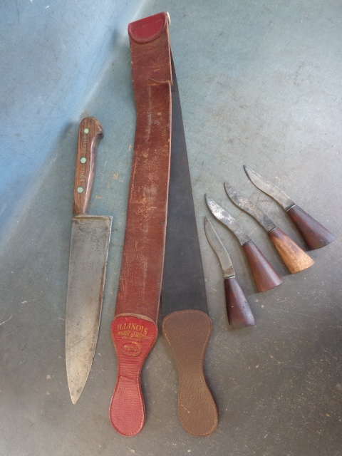 lot 95 image: Knives and Leather Strop