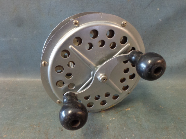 lot 119 image: Vintage Pflueger Fishing Reel