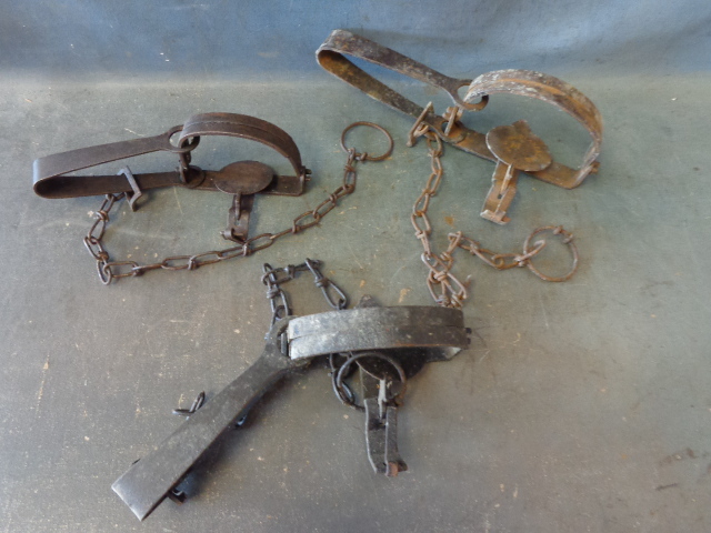 lot 138 image: Blake and Lamb Traps