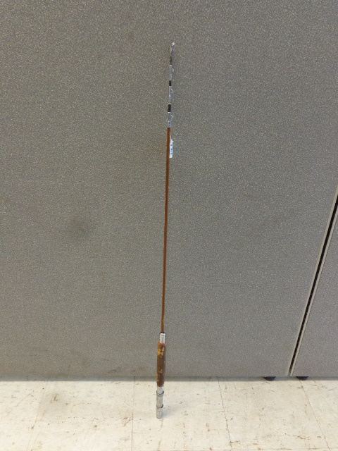 lot 141 image: Vintage Fishing Rod