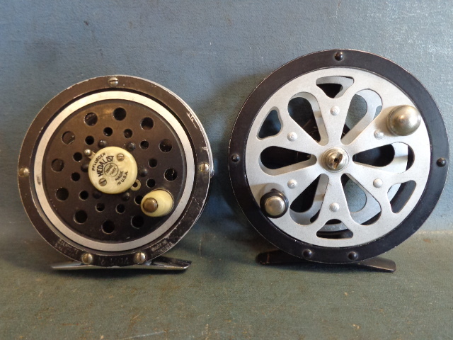 lot 215 image: Fly Reels