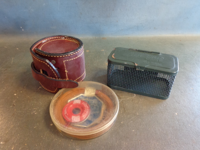 lot 226 image: Fishing Items