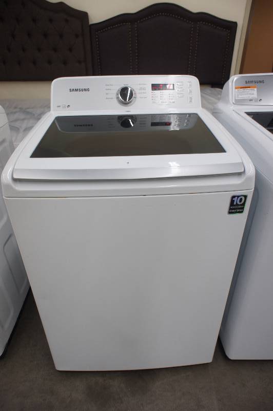 Scratch and Dent - Samsung Model # (WA422PRHDWR) Top-Loading Washer - 4.2 cu ft - White Color - Tested Works - MSRP $899.99