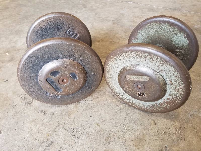 lot 11 image: Weights