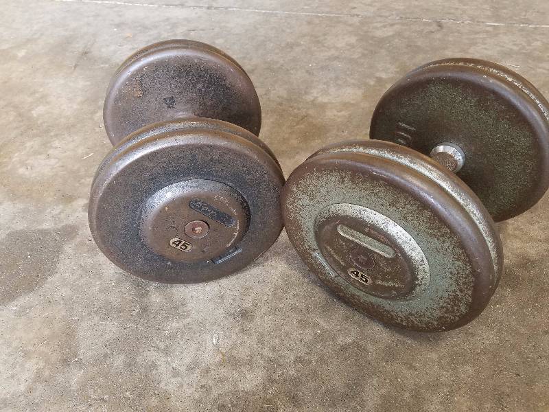 lot 15 image: Weights