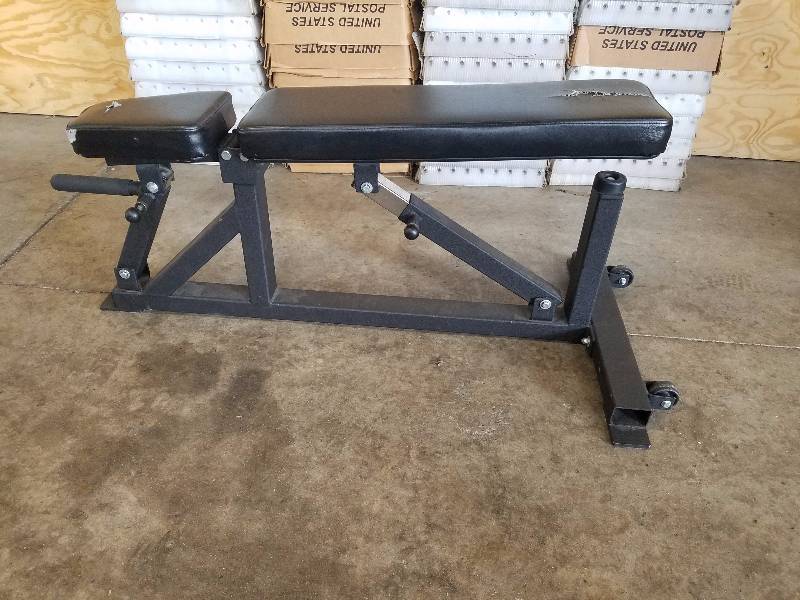 lot 44 image: Weight bench