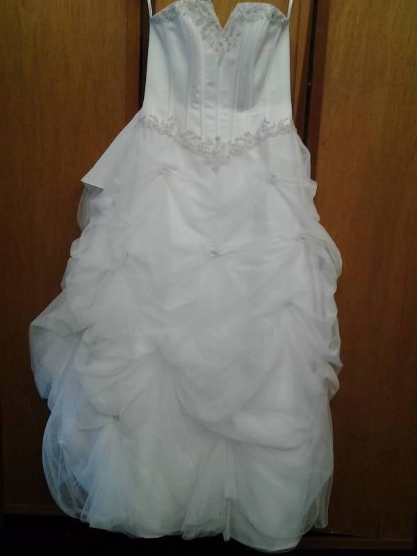 Davids Bridal Size 8