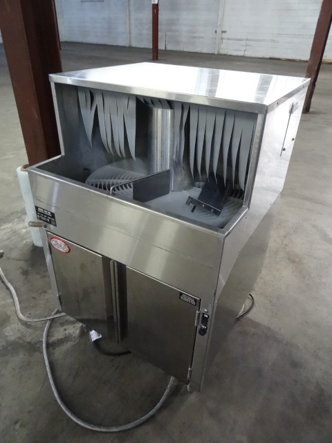 CMA GW-100 commercial glass washer....