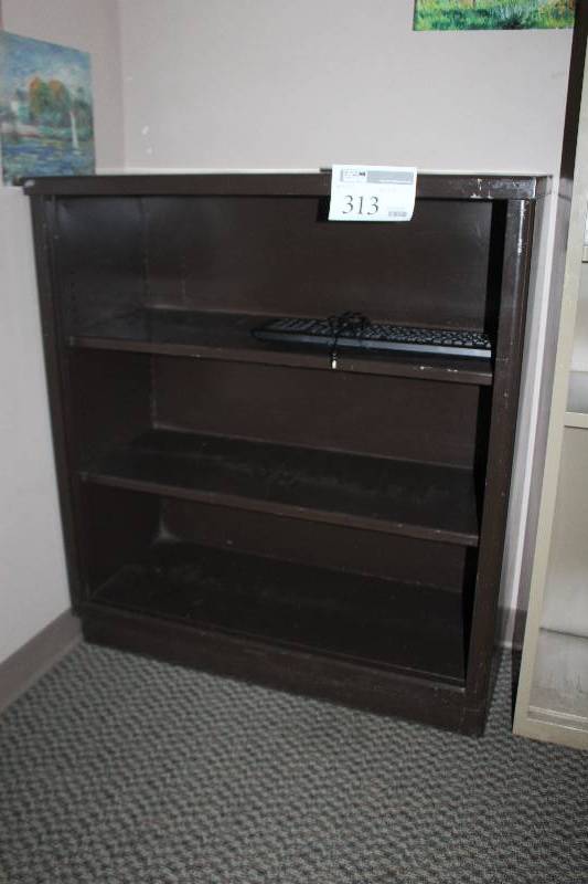 lot 313 image: 3-Shelf Metal Bookcase