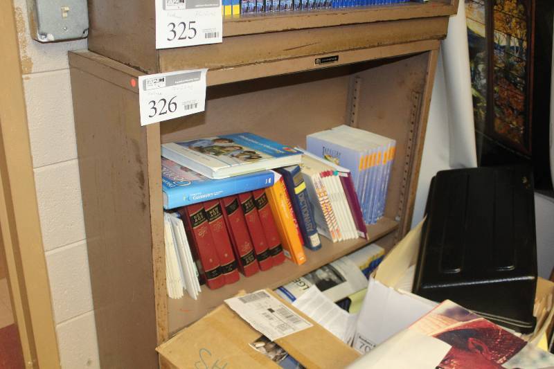 lot 326 image: 2-Shelf Metal Bookcase