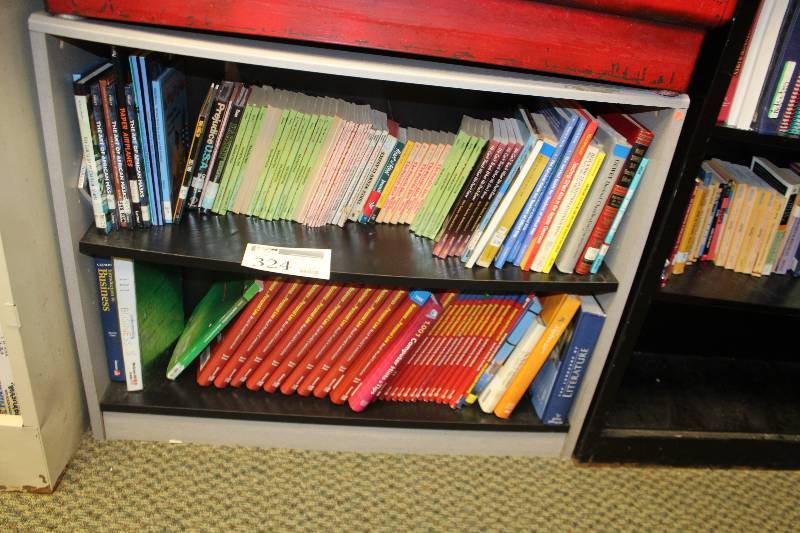 lot 324 image: 2-Shelf Metal Bookcase