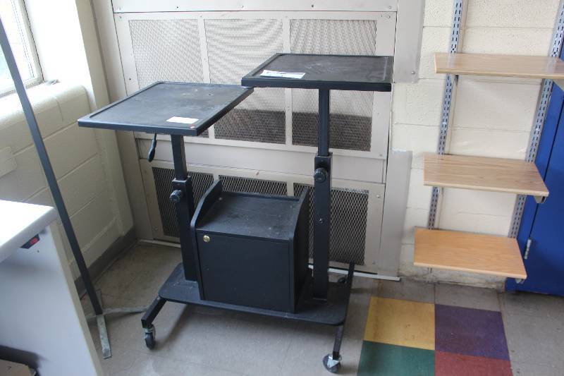 lot 371 image: Computer Cart