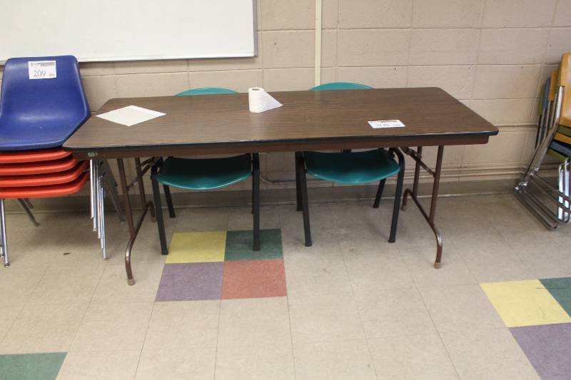 lot 208 image: Folding Conference Table, 2-Chairs