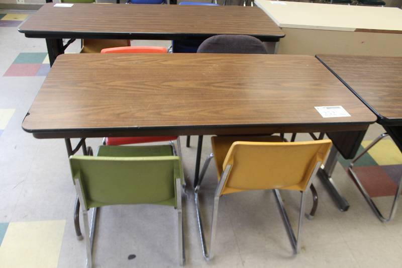 lot 252 image: Conference Table, 4-Chairs