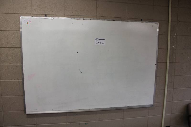 lot 264 image: White Board