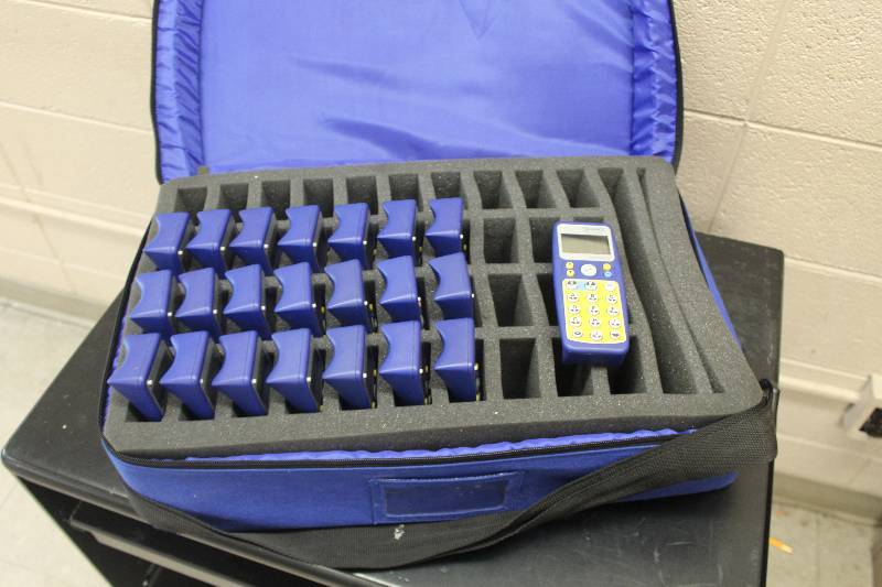 lot 274 image: Smart Technologies Senteo Interactive Response System w Case