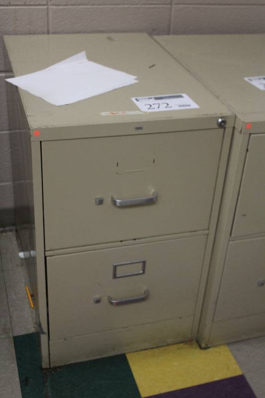 lot 272 image: Hon 2-Drawer Locking Metal File Cabinet