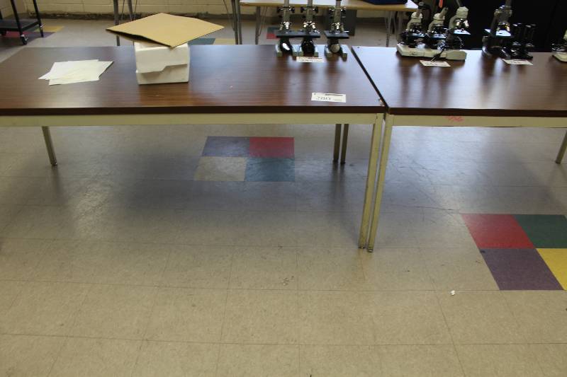 lot 280 image: Lot of (2) Office Tables