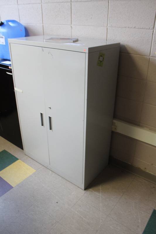 lot 288 image: 2-Door 4-Shelf Metal Storage Cabinet
