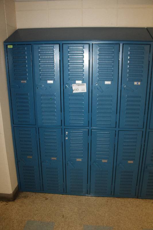 lot 60 image: School Locker Set of 10-Lockers w Combination Locks