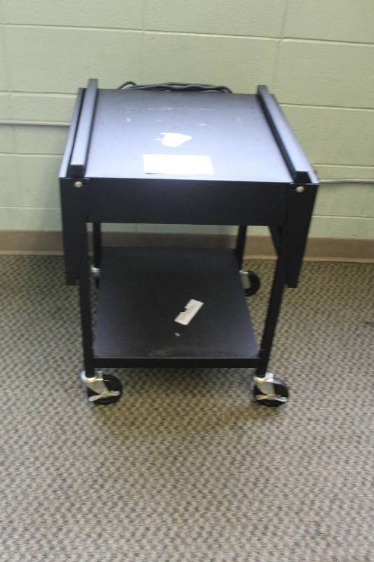 lot 76 image: Rolling Metal Computer AV Cart