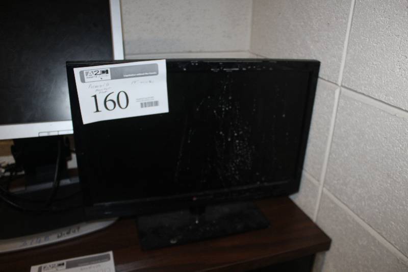 lot 160 image: Polaroid 19in. Flat Screen Monitor