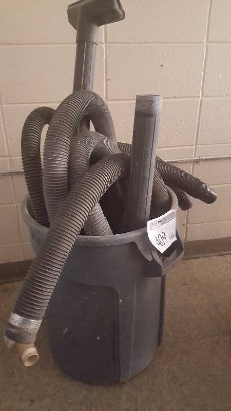 lot 409 image: Tub Lot of Shop Vac Hoses and Accessories.