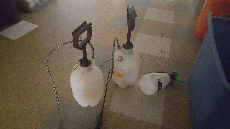 lot 412 image: Lot of (2) Manual Pressure Sprayers with Trigger Nozzles & Parts Sprayer