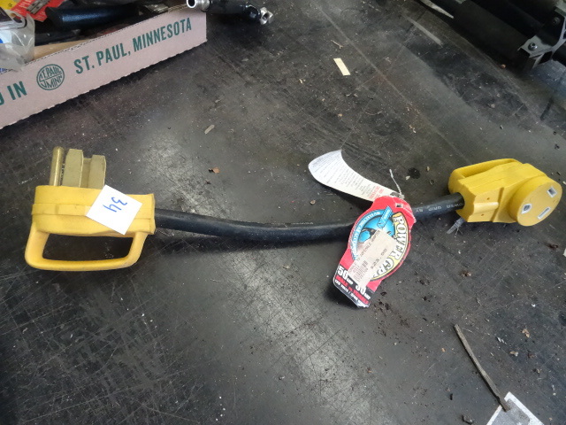 lot 34 image: 50 amp to 30 amp male to female RV ...