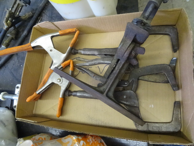 lot 43 image: 2 welding vise grips. 2 spring clam...