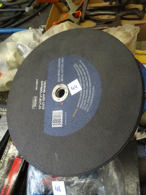lot 44 image: 14 metal cut off wheels. Qty 3 new...