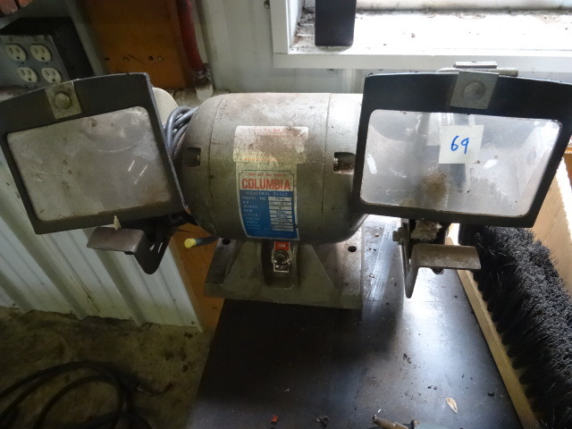 lot 69 image: Columbia 12 HP 6 bench grinder...