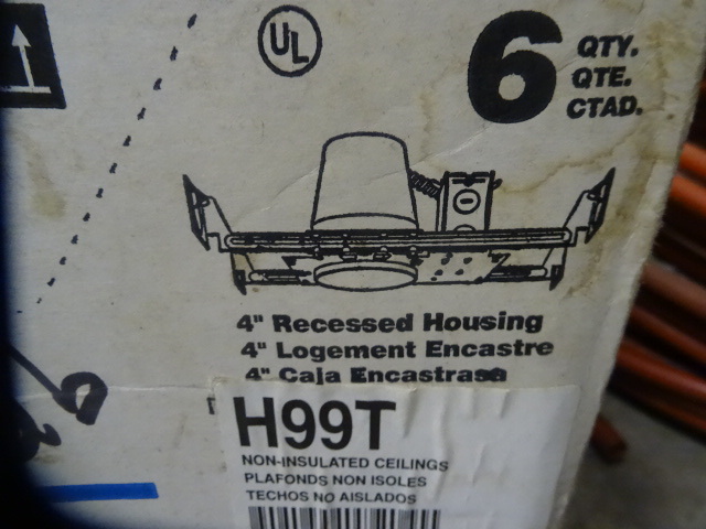 lot 209 image: 12 Halo H99T in ceiling lights. 4 ...
