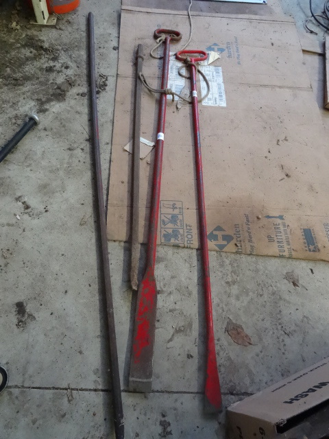 lot 162 image: 2 long handle pry bars. 2 chisels...