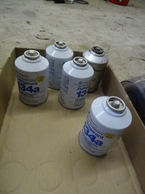 lot 168 image: 5 cans of R134 refrigerant...