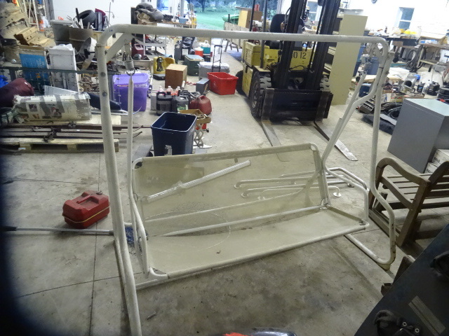 lot 200 image: Metal outdoor swing...