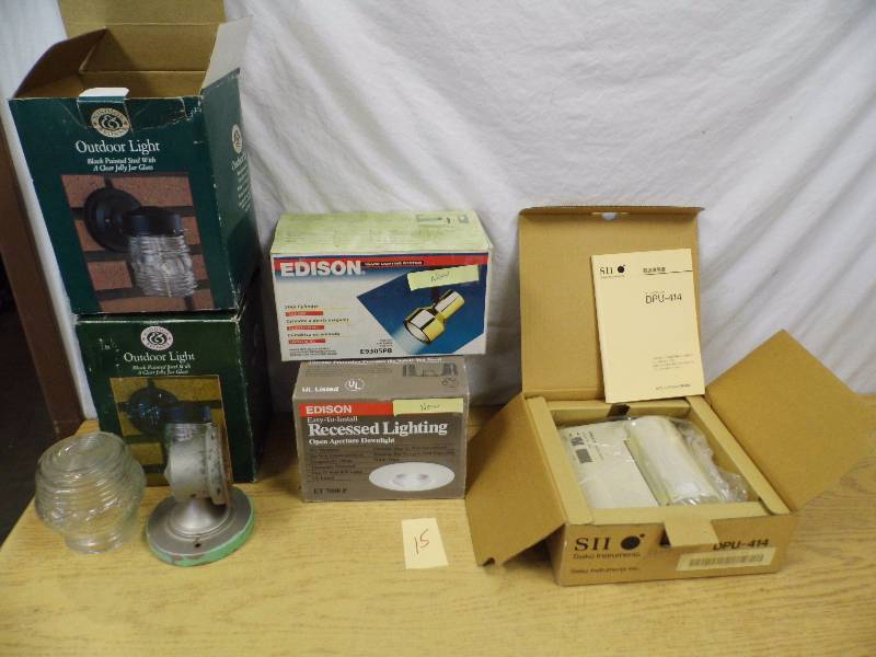 lot 15 image: Lighting - Thermal Printer - Tote